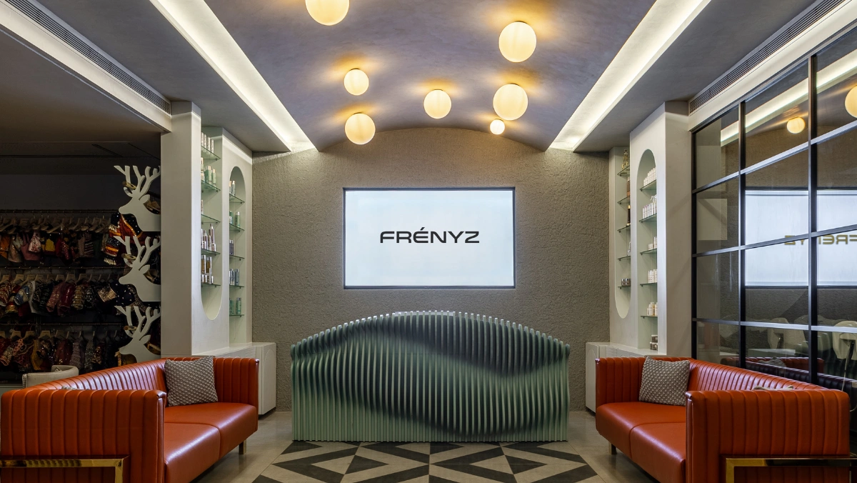 From Consultation to Transformation: Your Salon Journey at Frenyz Vadodara