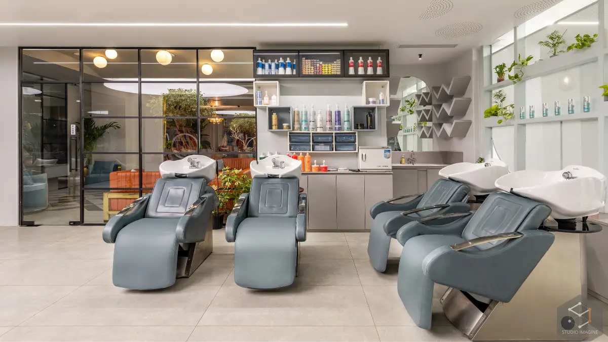 Hair Spa Near Me in Vadodara for Dry & Damaged Hair