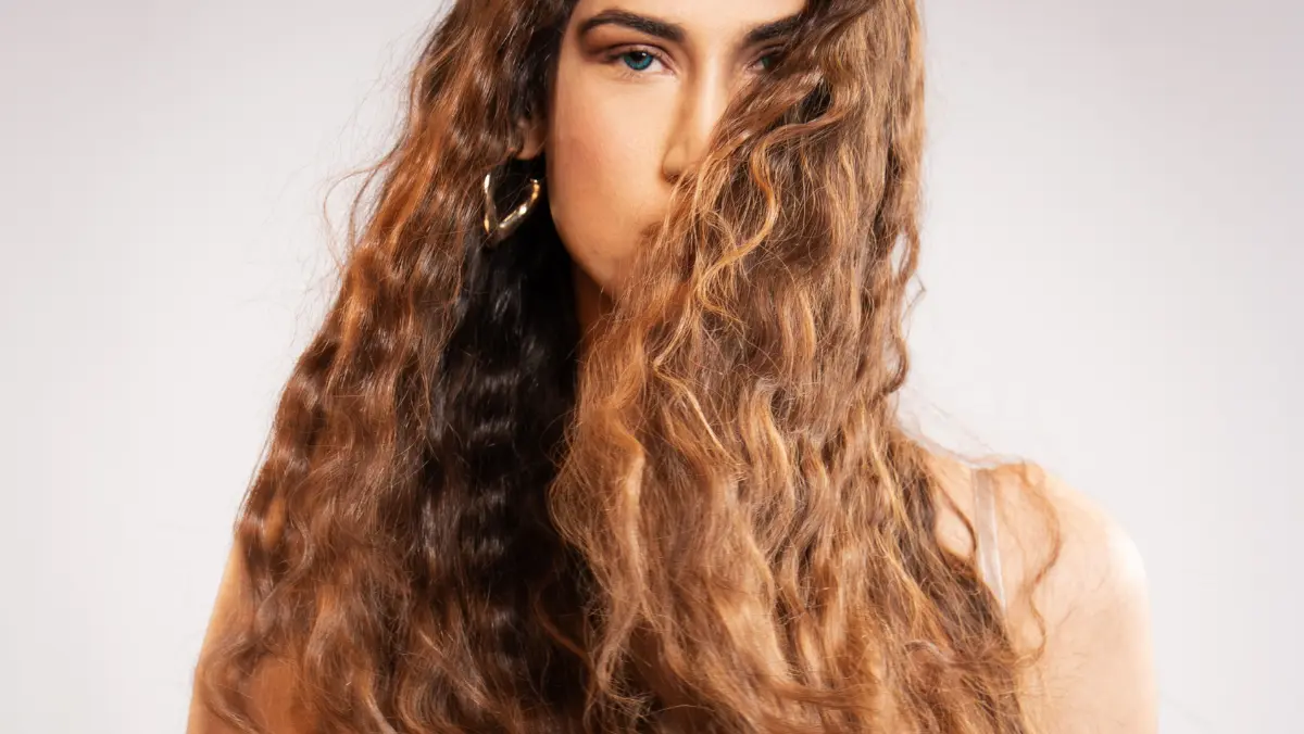 Monsoon Hair Care Tips to Prevent Frizz and Hair Damage